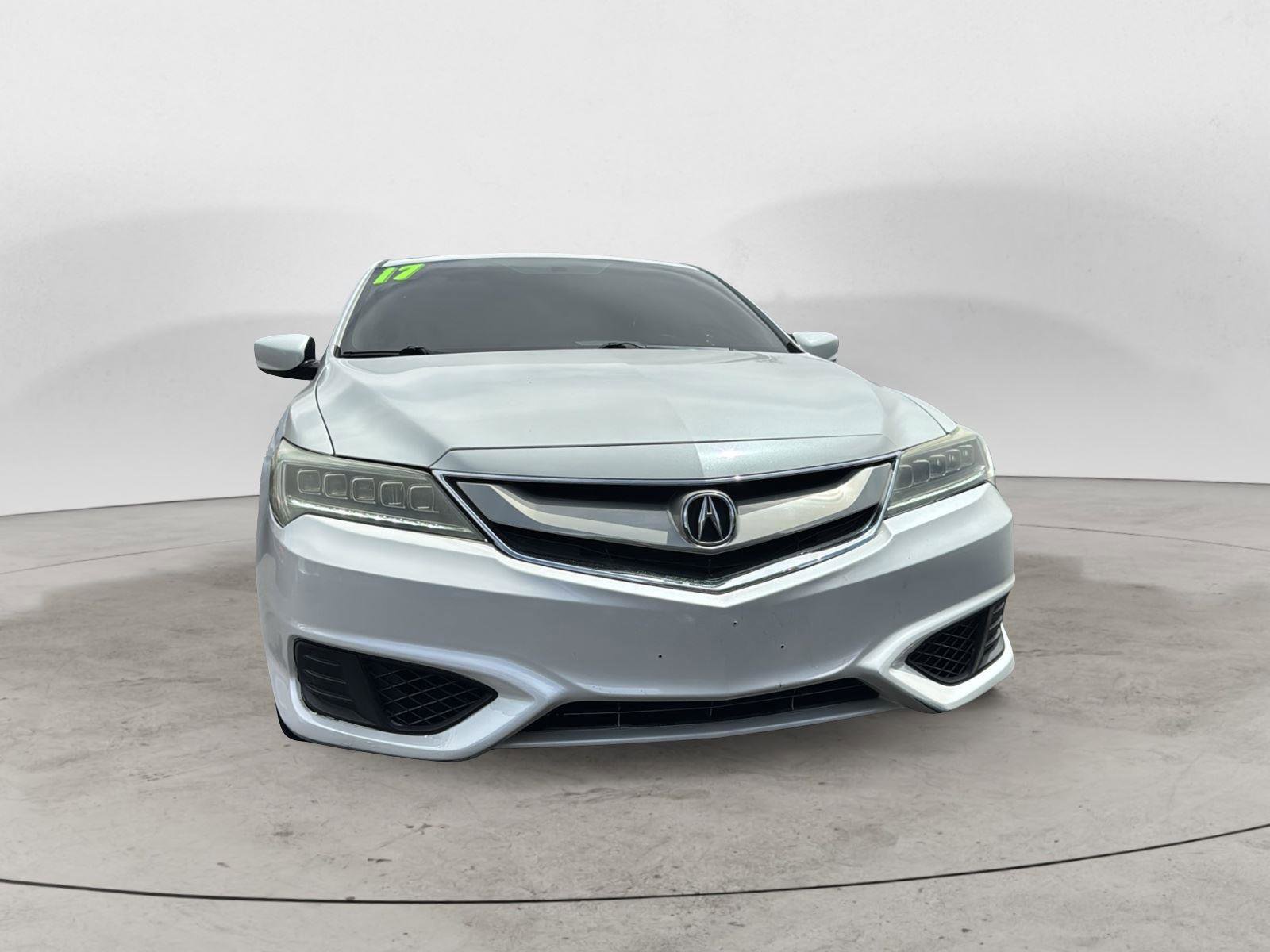 Used 2017 Acura ILX FWD image 2