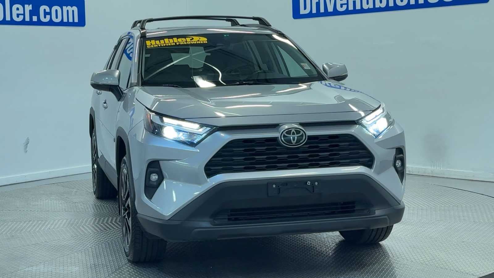 Used 2024 Toyota RAV4 XLE Premium FWD image 2
