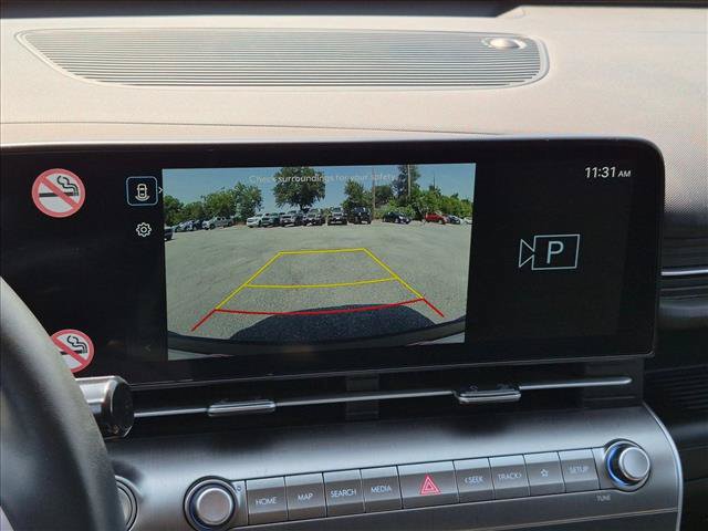 Used 2025 Hyundai Kona SEL FWD image 13