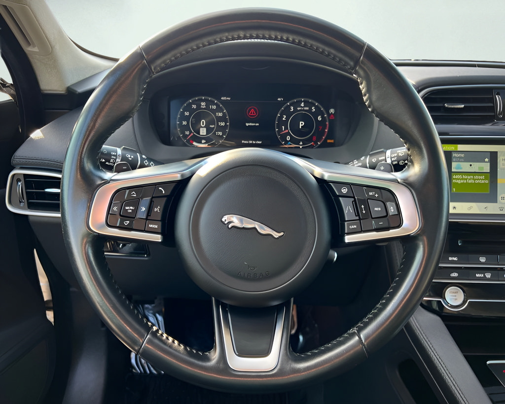 Used 2019 Jaguar F-PACE Prestige AWD/4WD image 36