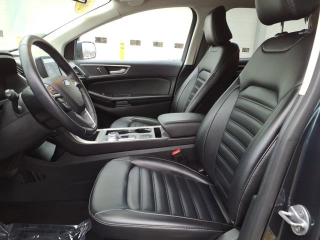 Used 2023 Ford Edge SEL w/ Convenience Package image 9