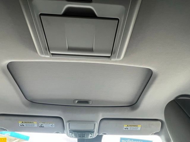 Used 2016 Honda Pilot Elite image 18