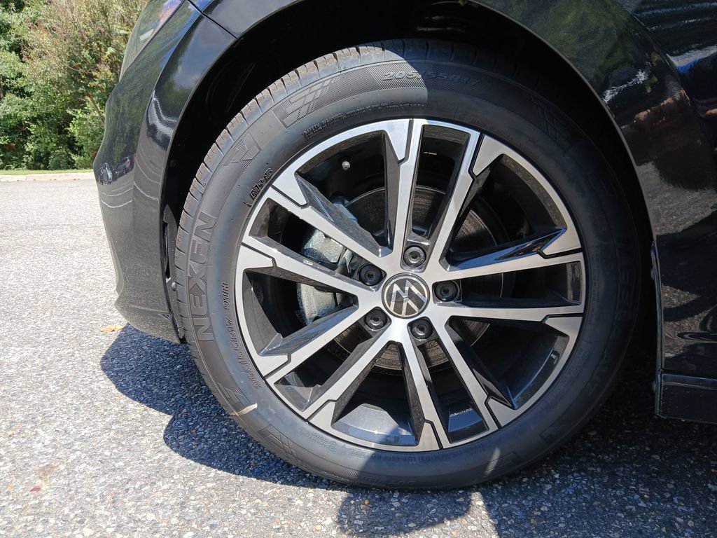 New 2026 Volkswagen Jetta Sport FWD image 25