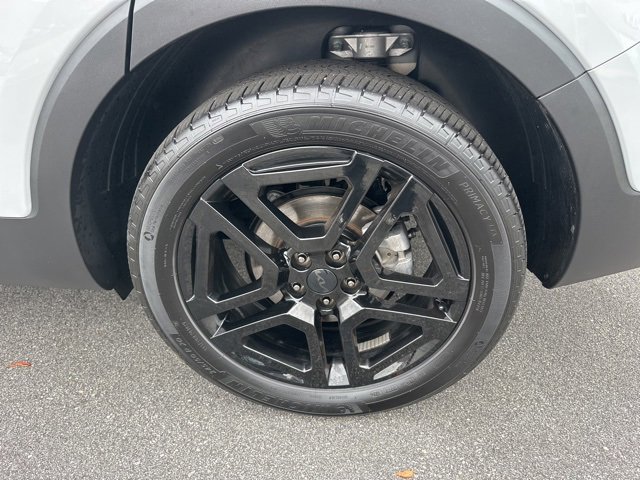 Used 2025 Kia Telluride EX X-Line image 34