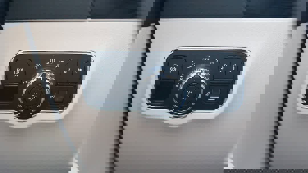 Used 2022 Mercedes-Benz GLA 250 4MATIC image 22