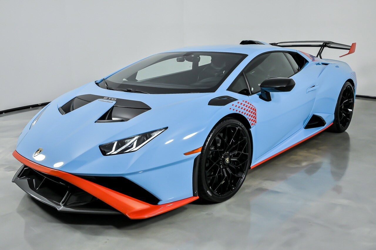 Used 2022 Lamborghini Huracan STO RWD image 6