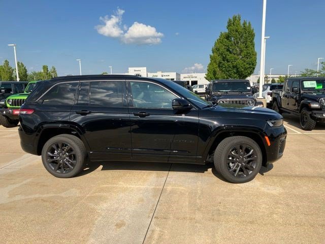 New 2026 Jeep Grand Cherokee Limited AWD/4WD image 5