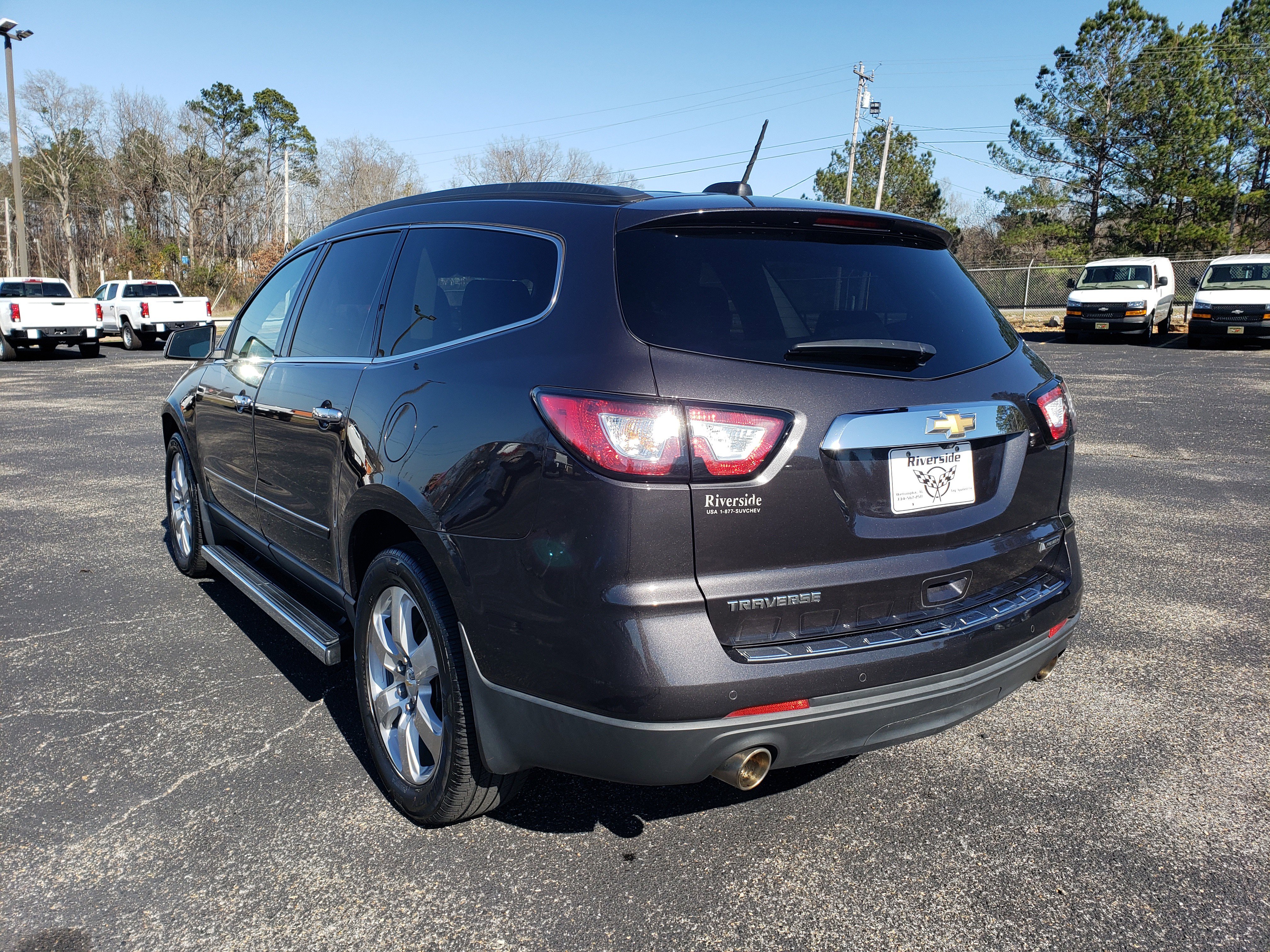 Used 2017 Chevrolet Traverse Premier image 4