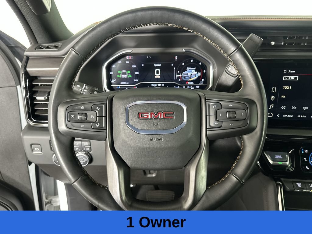 Used 2025 GMC Sierra 3500 AT4 w/ AT4 Preferred Package AWD/4WD image 14