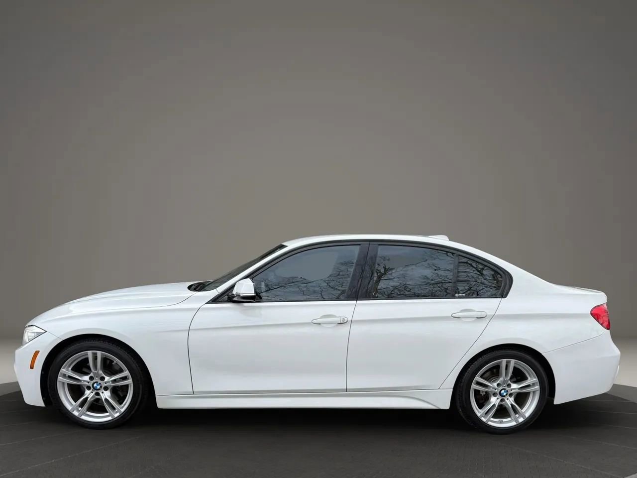 Used 2014 BMW 328i Sedan RWD image 8