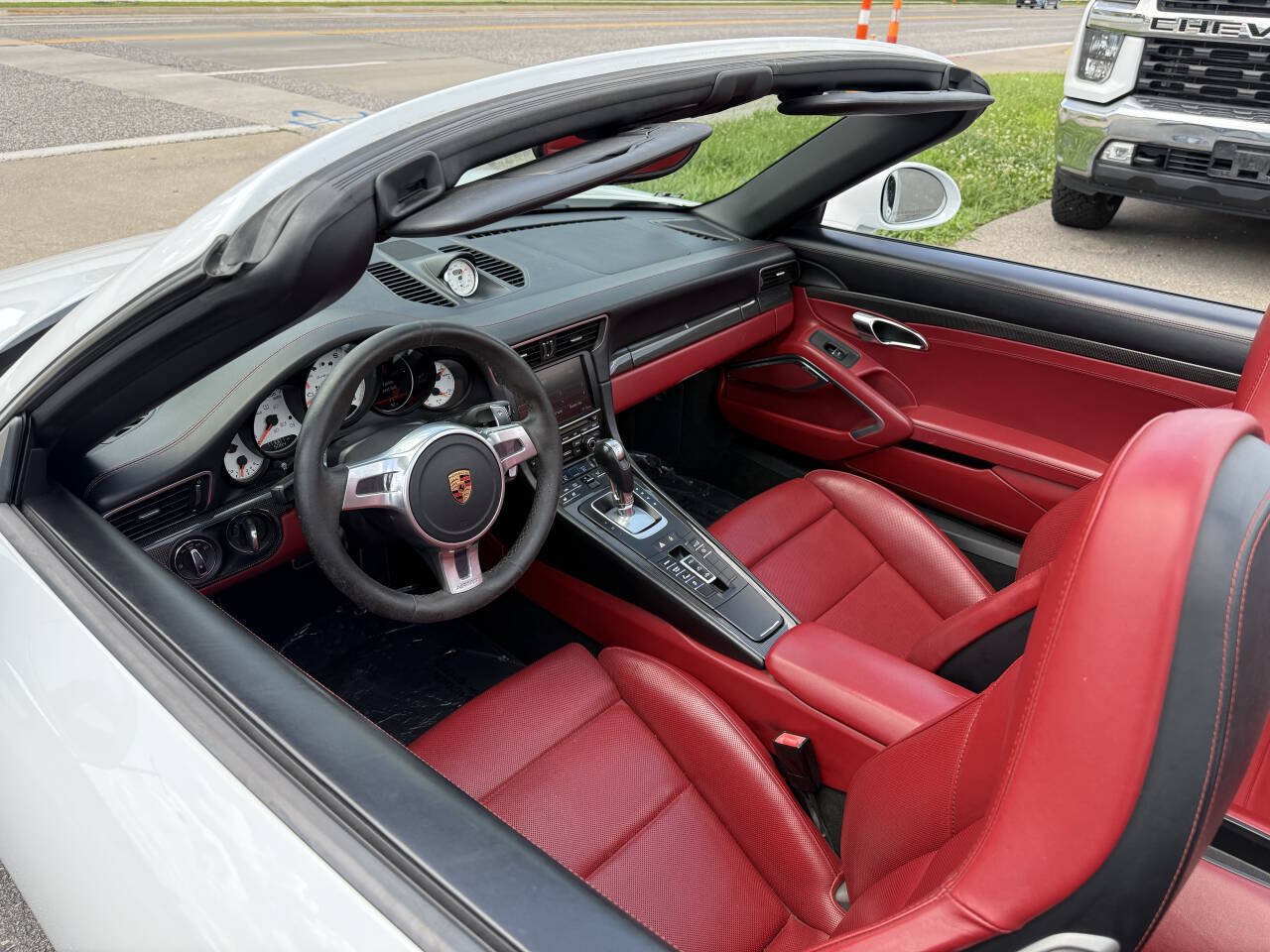 Used 2015 Porsche 911 Turbo S AWD/4WD image 13