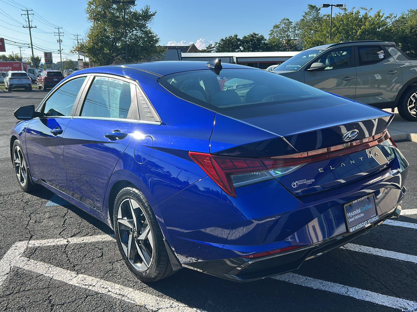 Certified 2023 Hyundai Elantra Limited FWD image 5
