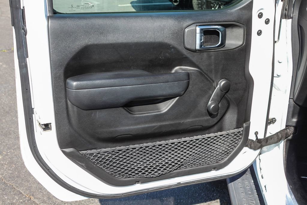 Used 2023 Jeep Wrangler Sport image 24