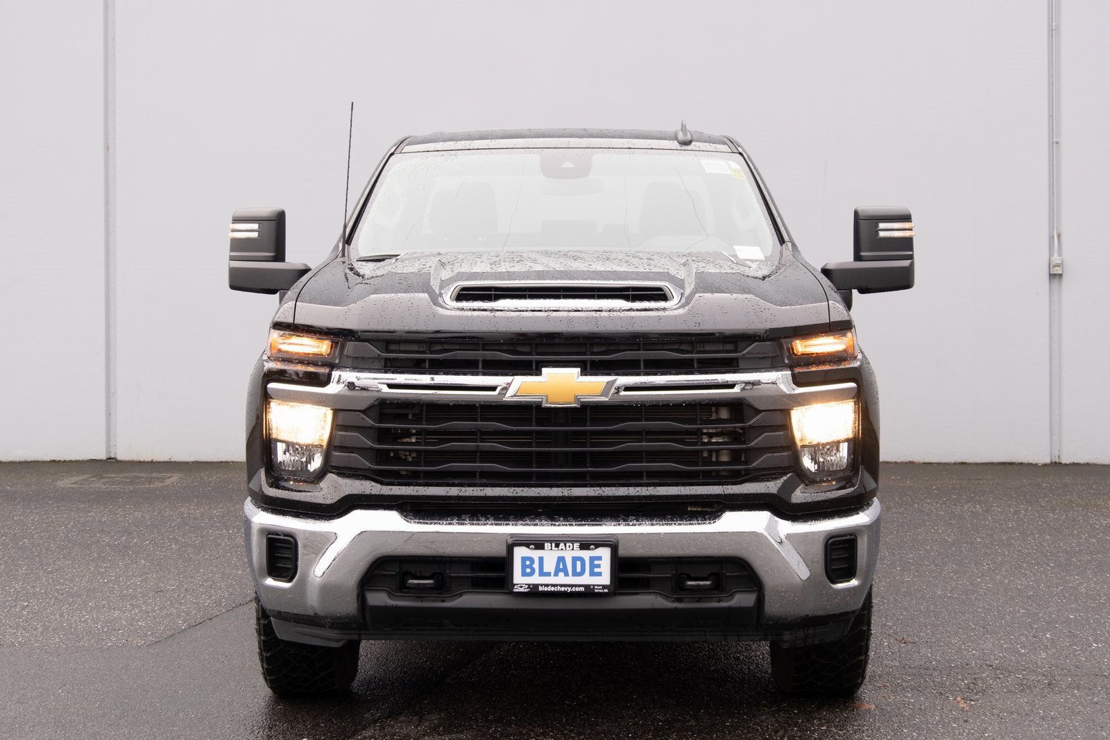 Used 2024 Chevrolet Silverado 3500 LT image 15