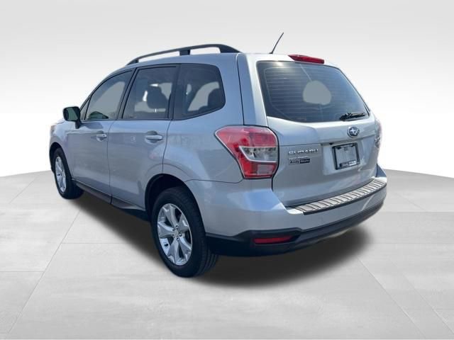Used 2015 Subaru Forester 2.5i w/ Alloy Wheel Package image 5