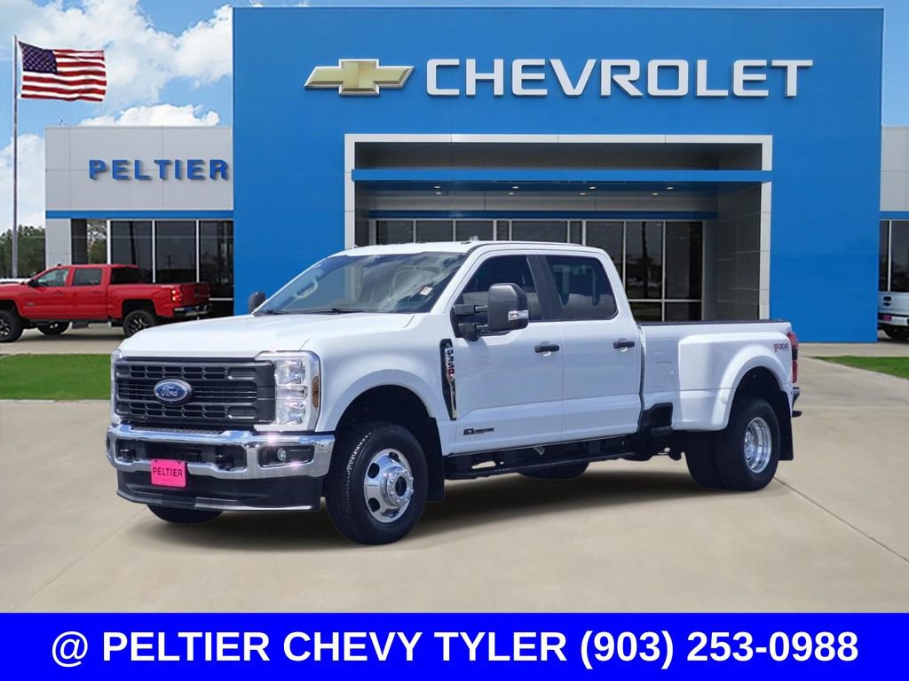 Used 2025 Ford F350 XL w/ 360-Degree Camera Package AWD/4WD image 3