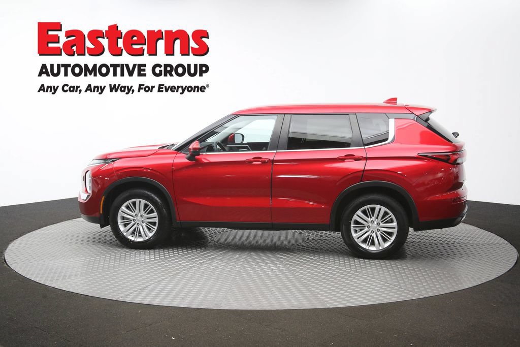 Used 2024 Mitsubishi Outlander ES AWD/4WD image 60