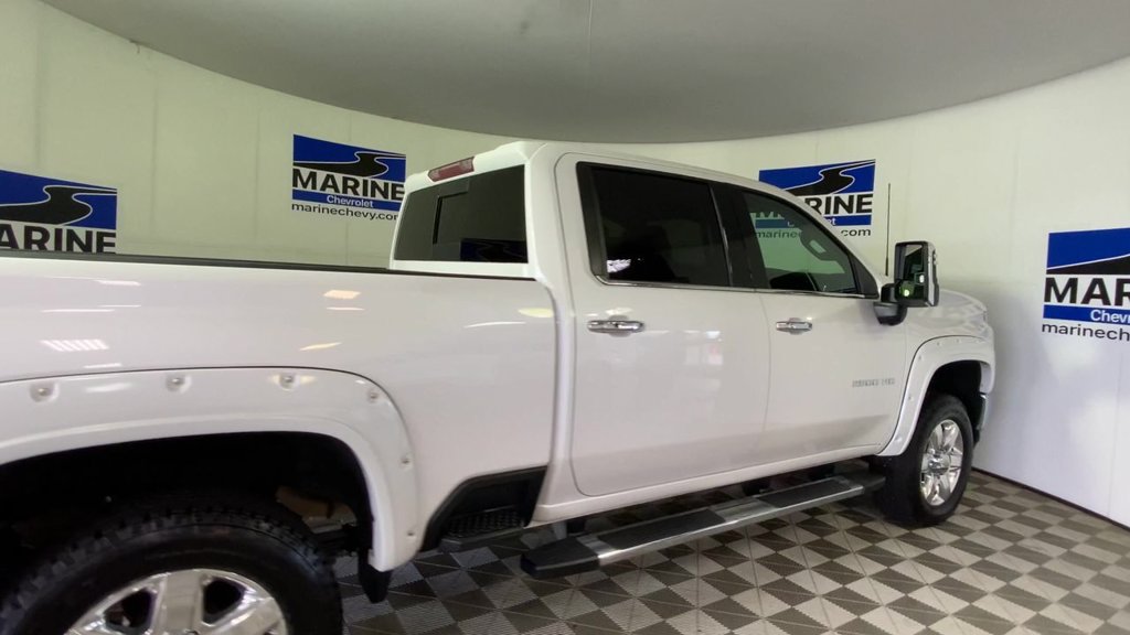 Used 2022 Chevrolet Silverado 2500 LTZ w/ LTZ Plus Package AWD/4WD image 2