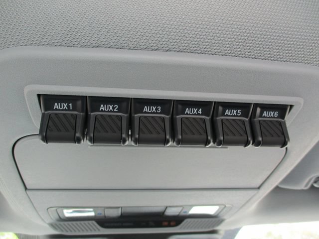Used 2025 Ford F250 XL w/ XL Driver Assist Package RWD image 16