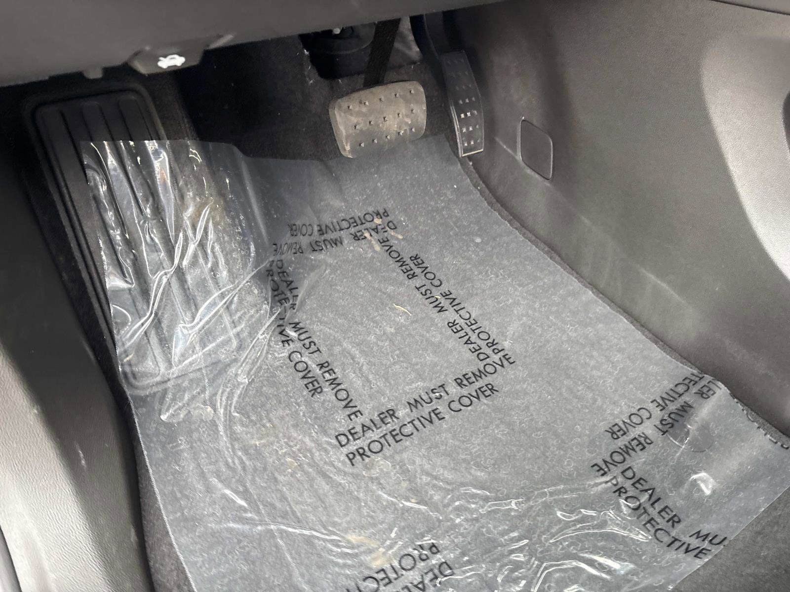 Certified 2023 Buick Enclave Avenir w/ Avenir Technology Package image 16