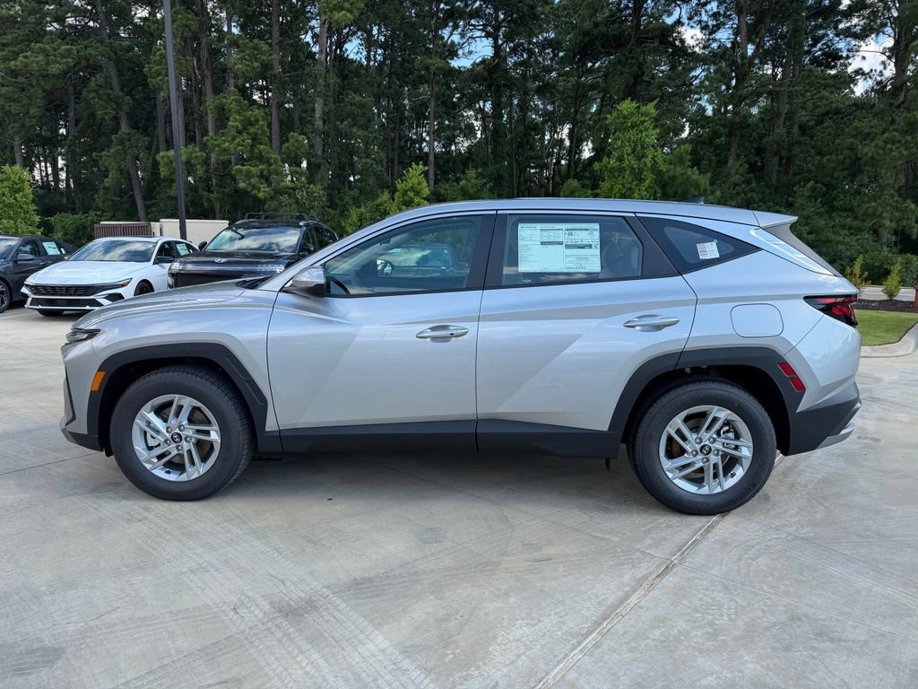 New 2026 Hyundai Tucson SE FWD image 2
