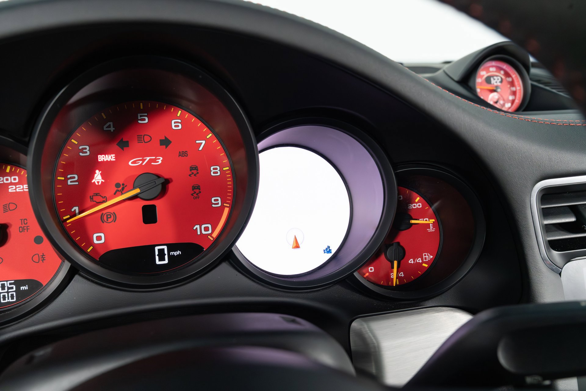 Used 2018 Porsche 911 GT3 RWD image 33