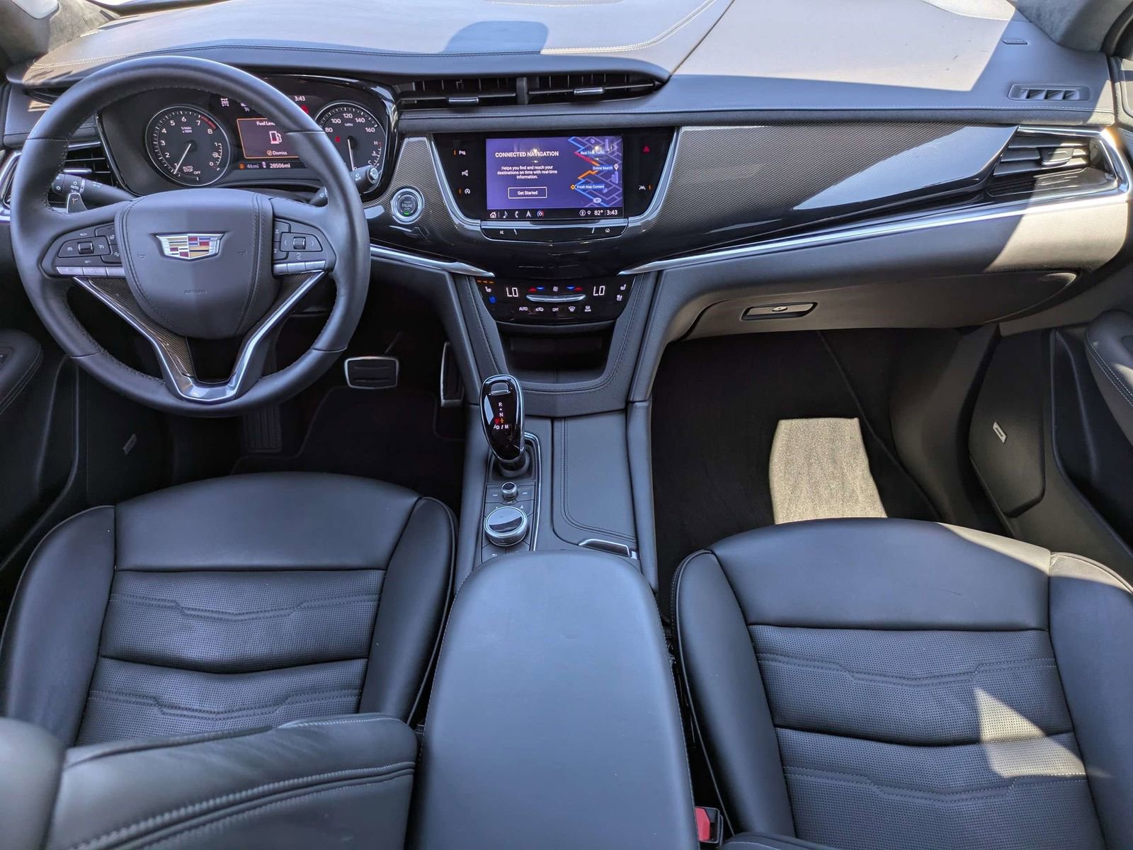 Used 2024 Cadillac XT6 Sport w/ Platinum Package AWD/4WD image 9