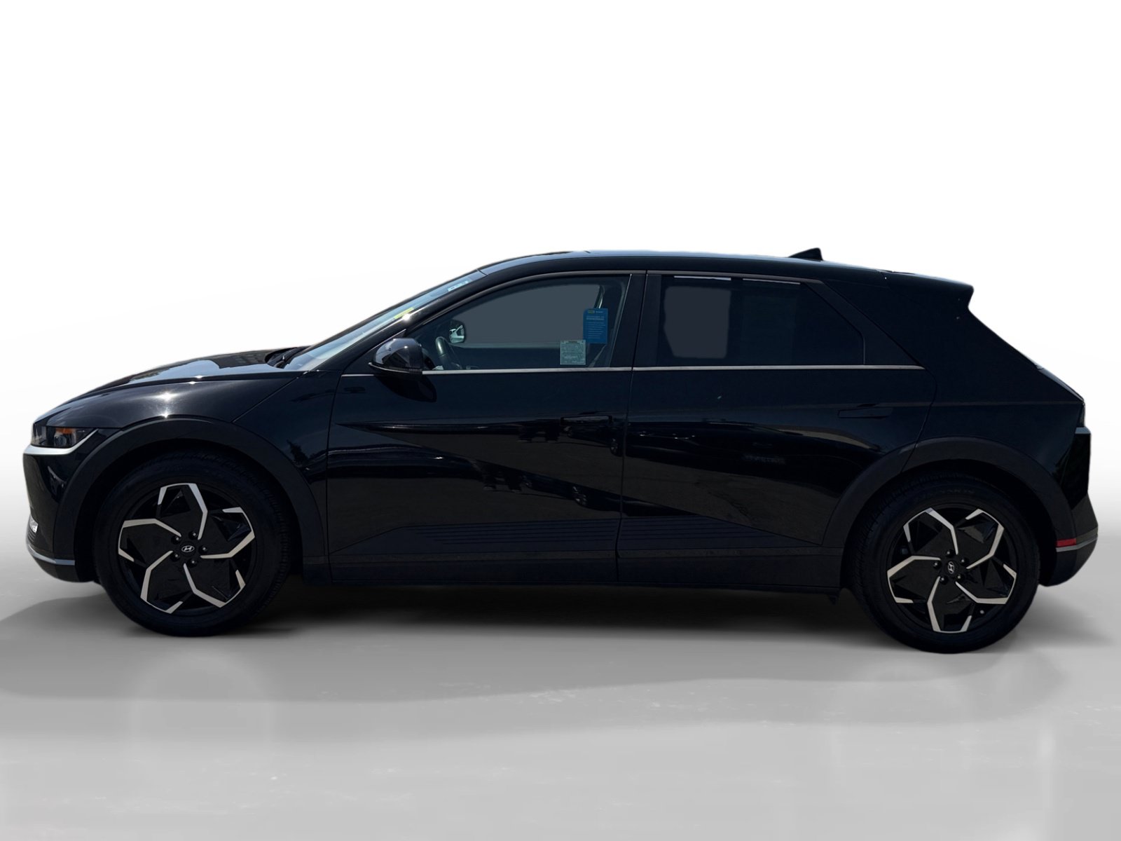 Certified 2024 Hyundai Ioniq 5 SEL RWD image 2