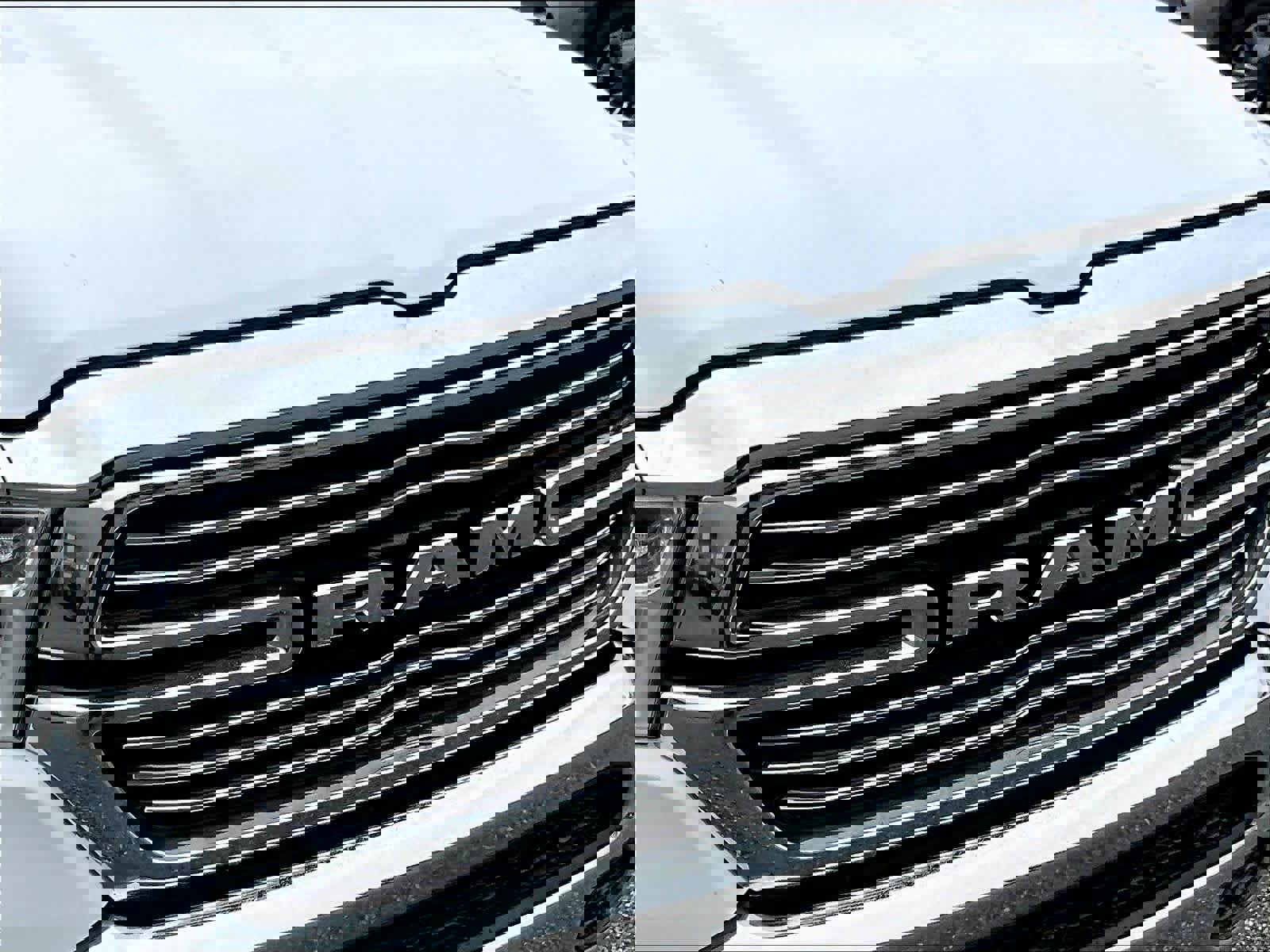 Used 2022 RAM 1500 Laramie image 32