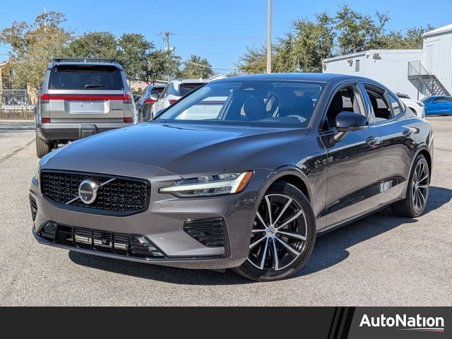 Used 2023 Volvo S60 T8 Plus video 1