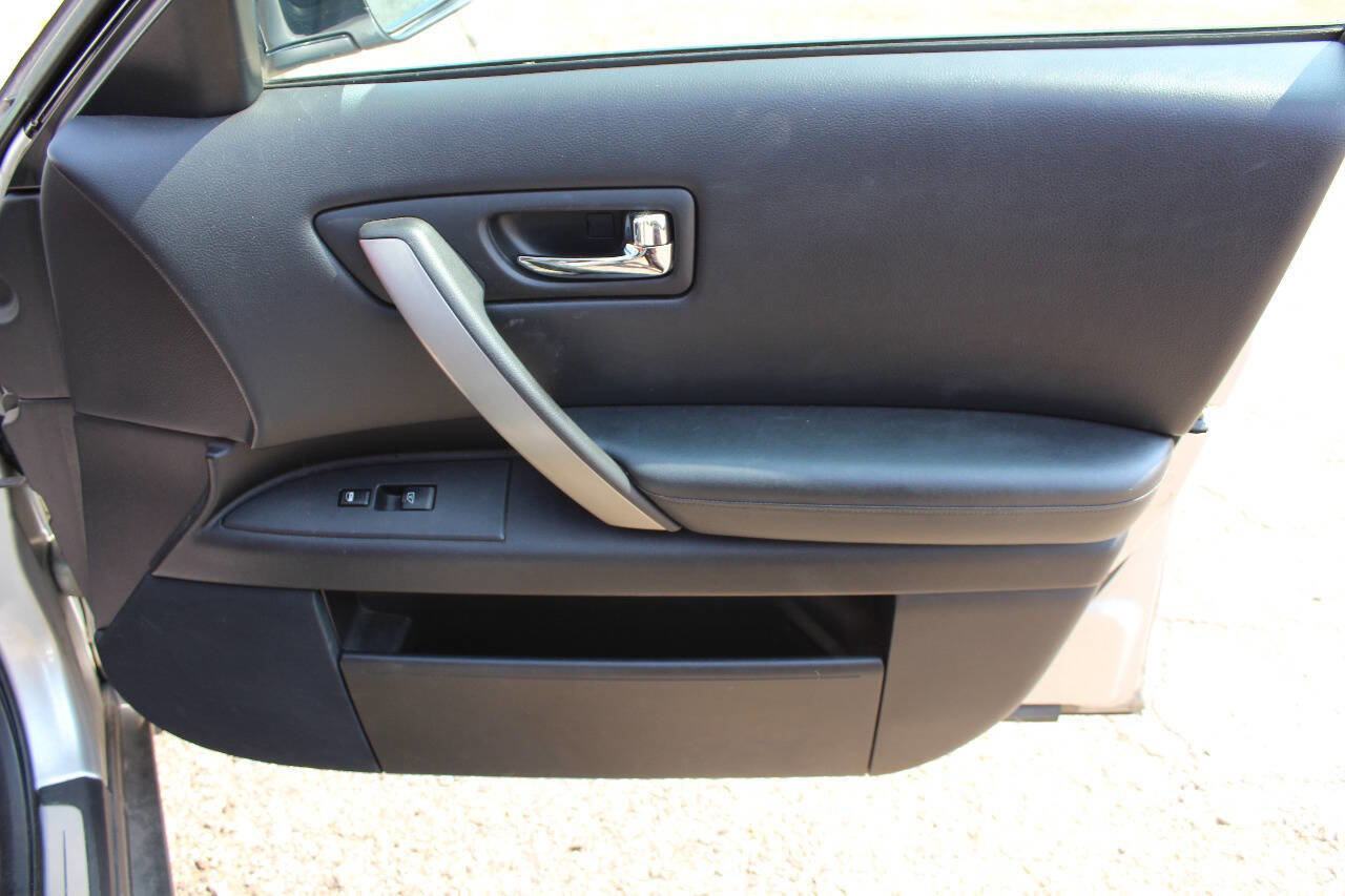 Used 2006 INFINITI FX35 AWD w/ (G02) Touring Pkg image 24