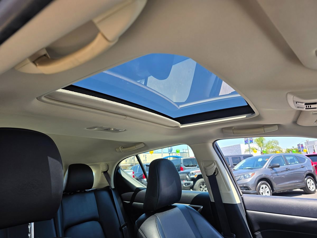 Used 2015 Lexus CT 200h FWD image 12