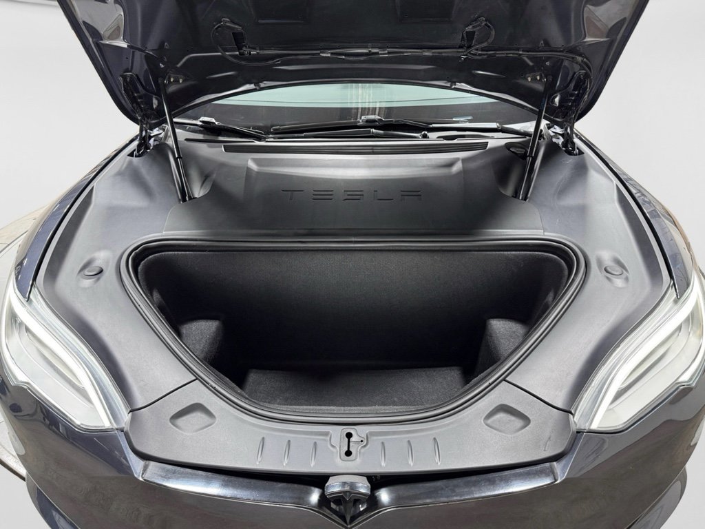 Used 2020 Tesla Model S Long Range image 25