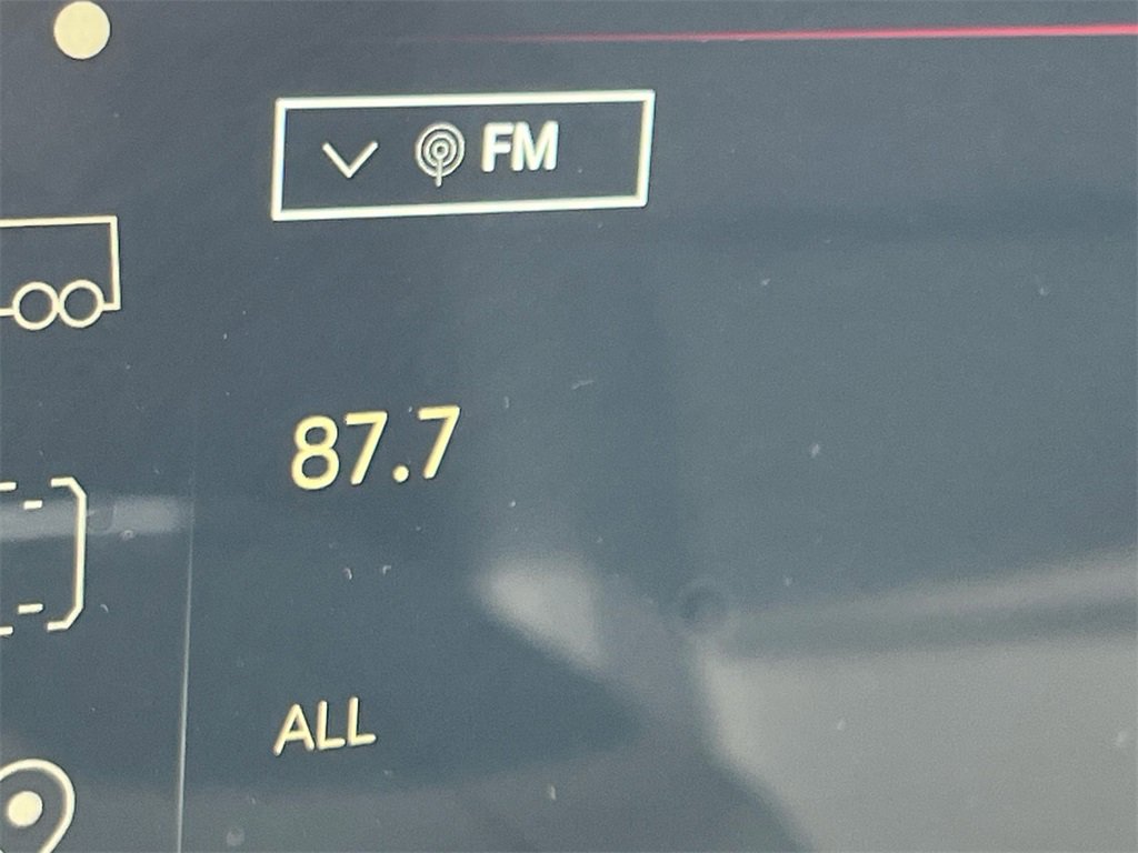 New 2026 GMC Sierra 3500 SLT w/ SLT Premium Package image 21