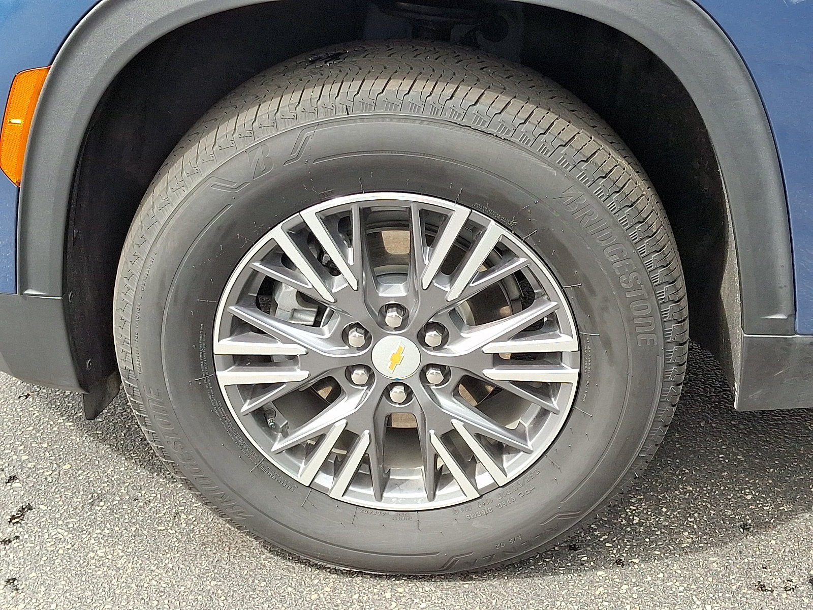 Certified 2026 Chevrolet Traverse LT AWD/4WD image 9