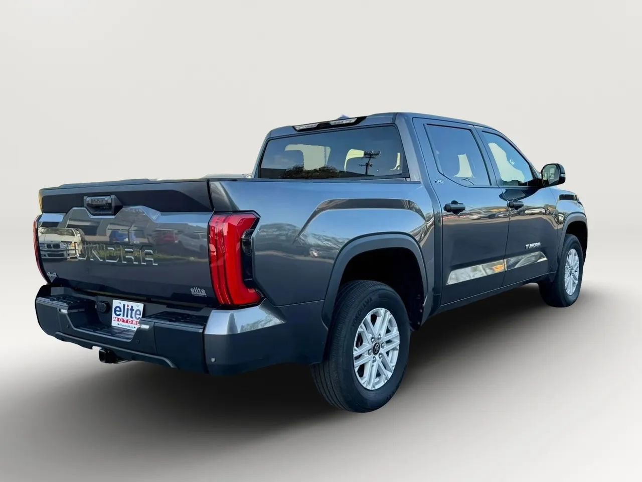 Used 2025 Toyota Tundra SR5 w/ SR5 Convenience Package image 7