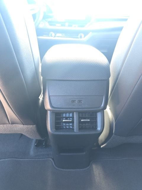 New 2026 Chevrolet Equinox LT w/ Convenience Package II image 30