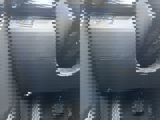 New 2026 Chevrolet Equinox LT w/ Convenience Package II image 18