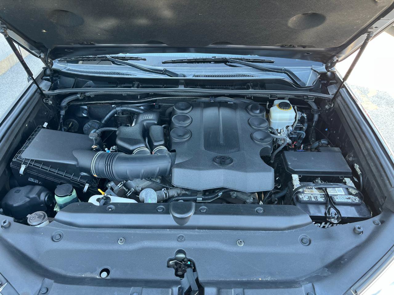 Used 2013 Toyota 4Runner Limited AWD/4WD image 38