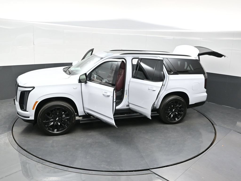 New 2026 Cadillac Escalade Sport w/ LPO, ONYX Package AWD/4WD image 43