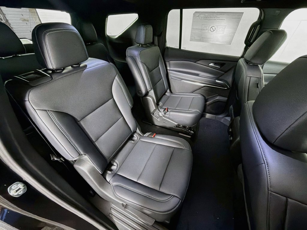 New 2027 Chevrolet Traverse LT w/ Sun and Wheel Package AWD/4WD image 29