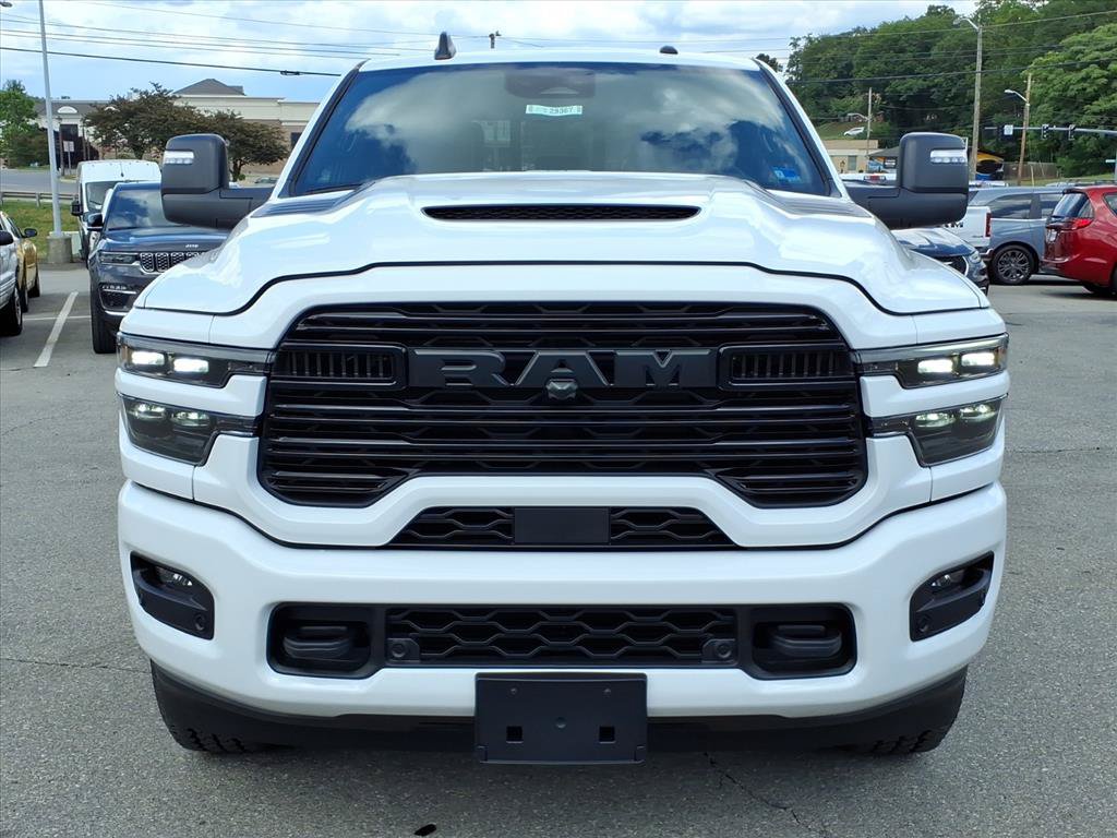 New 2026 RAM 2500 Laramie AWD/4WD image 9