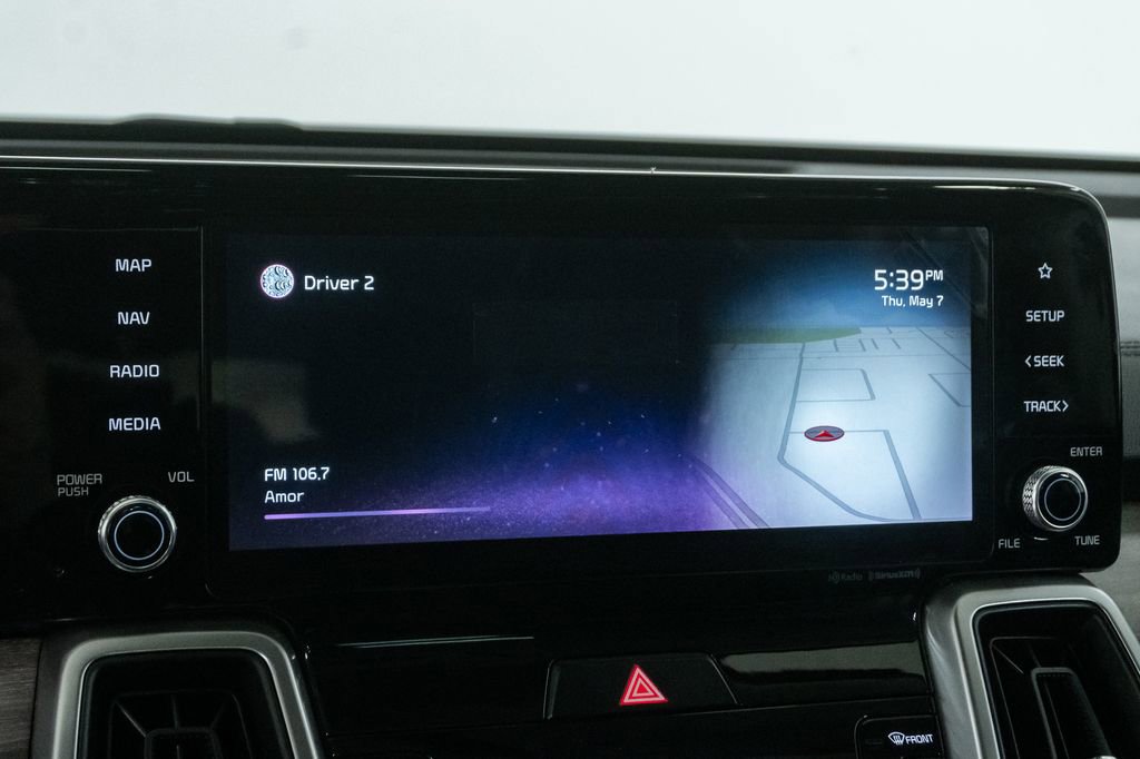 Certified 2022 Kia Sorento S w/ Panoramic Sunroof Package AWD/4WD image 20