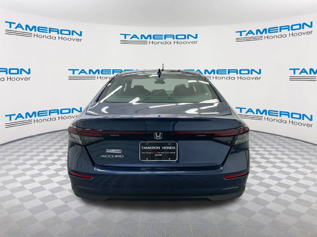 Used 2024 Honda Accord EX image 4