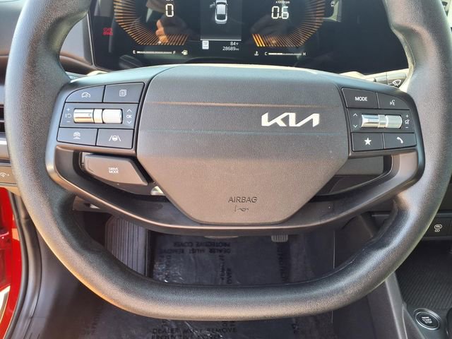 Used 2025 Kia K4 LXS FWD image 17