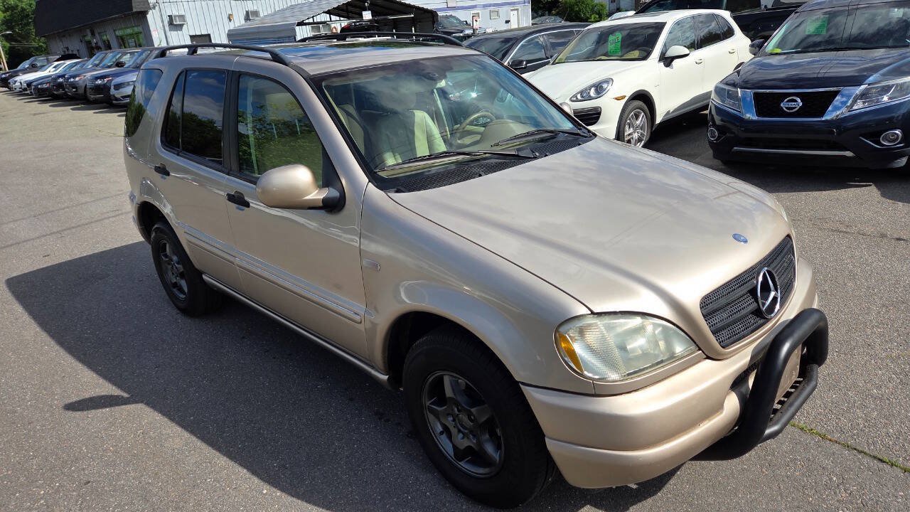 Used 2001 Mercedes-Benz ML 320 4MATIC image 18