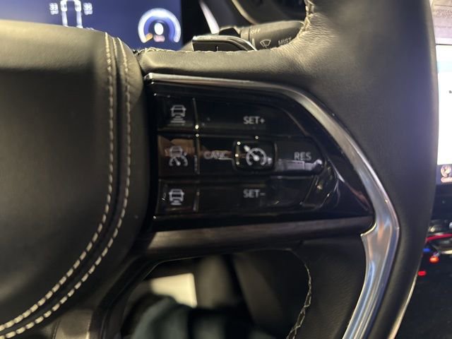 Used 2022 Jeep Grand Cherokee Overland image 19