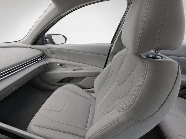 Used 2021 Hyundai Elantra SE FWD image 24