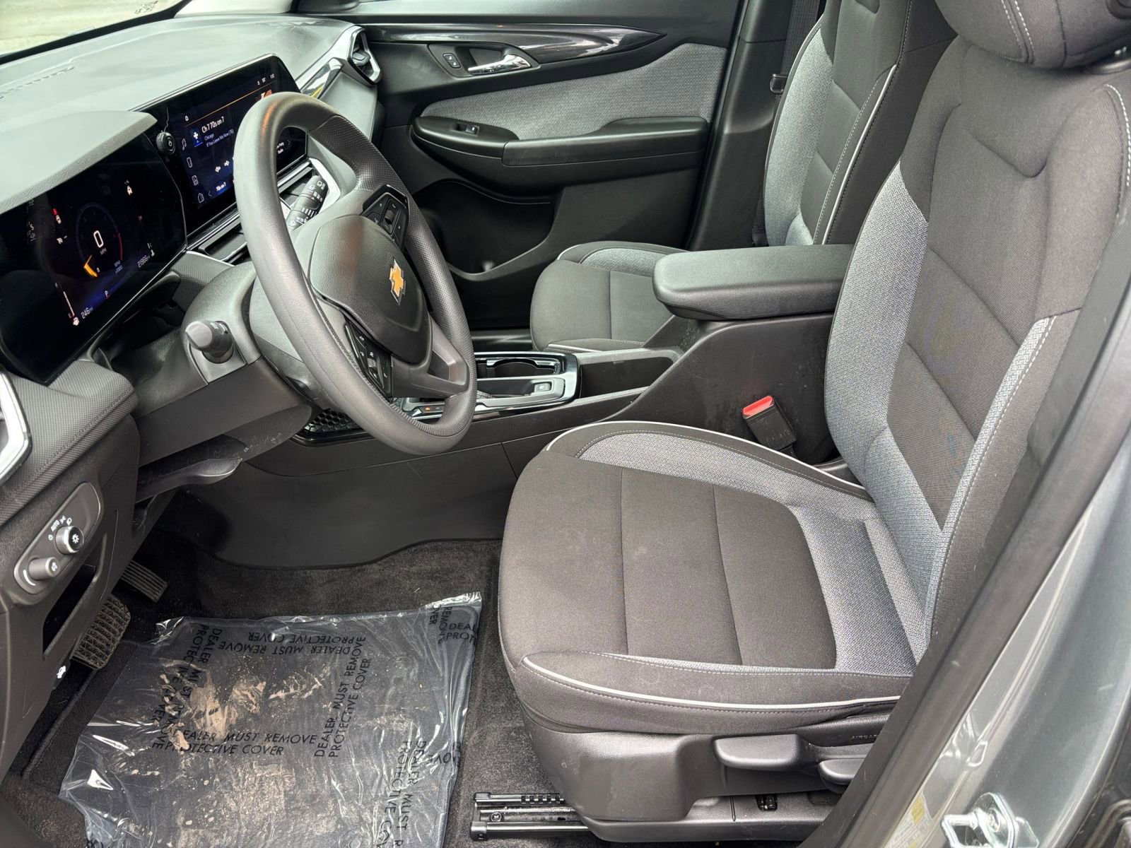 Used 2025 Chevrolet TrailBlazer LT image 23