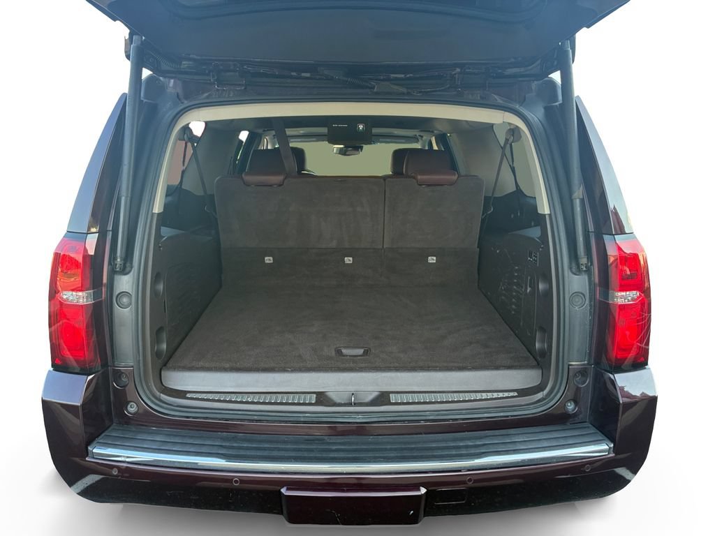 Used 2017 Chevrolet Suburban Premier AWD/4WD image 28